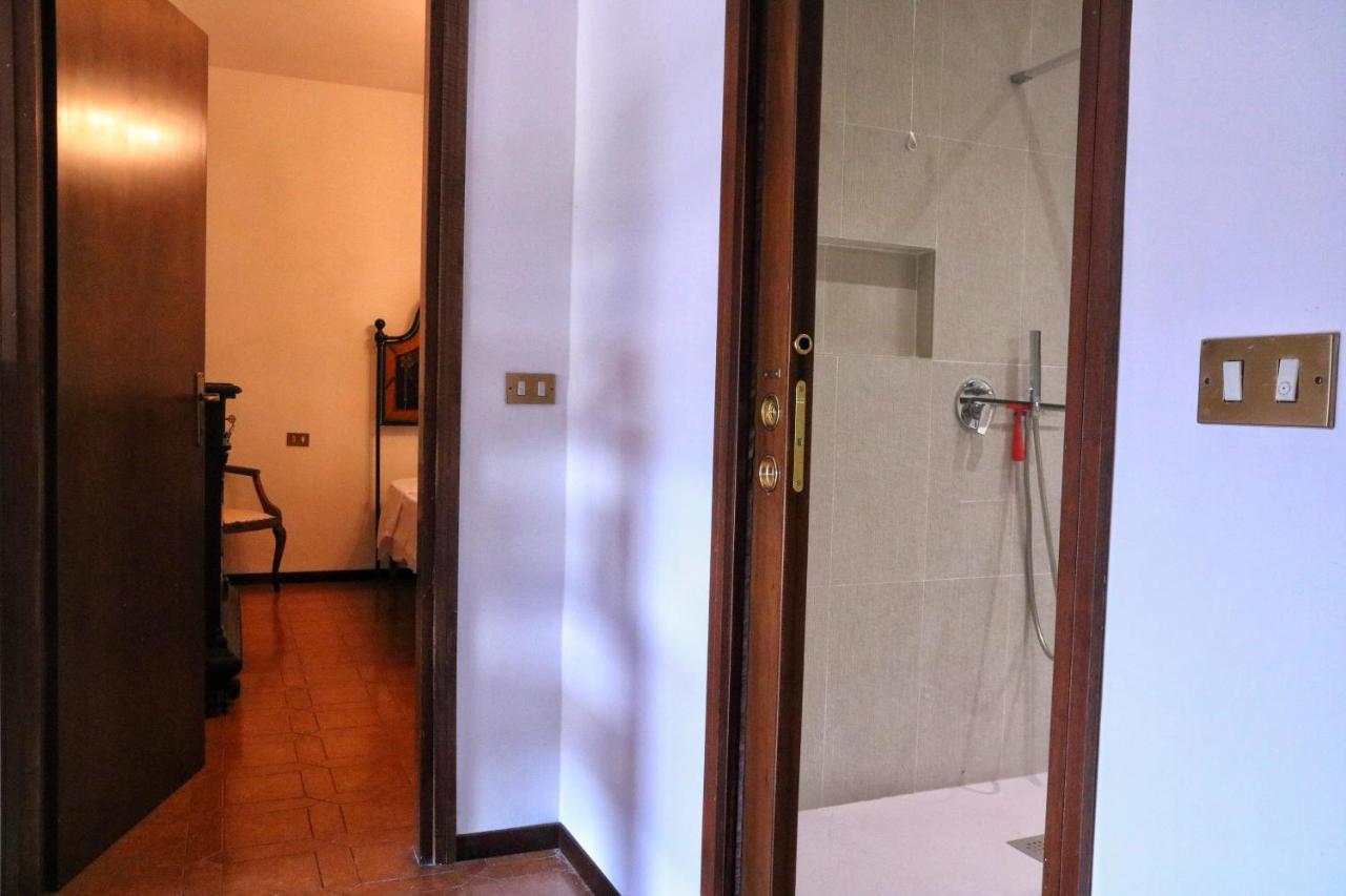 A La Zolia Mendia Salò Exterior foto